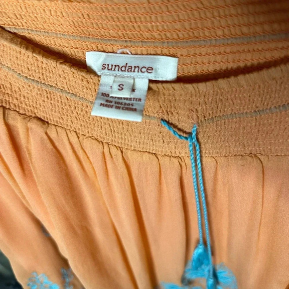 Sundance 100% silk embroidered western style flowy skirt size women’s small - Picture 3 of 4